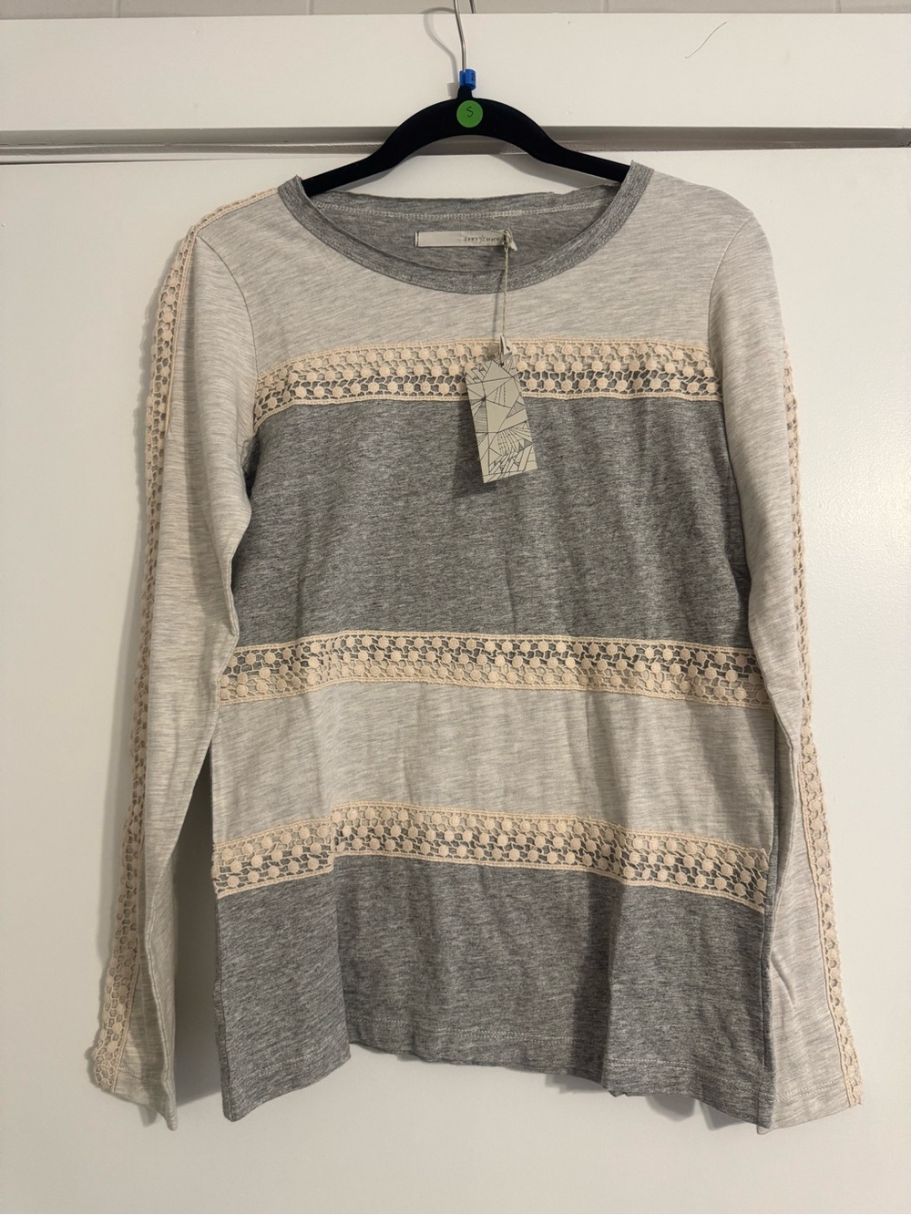 Long Sleeve Striped Lace-Trim Tee - Gray & Cream